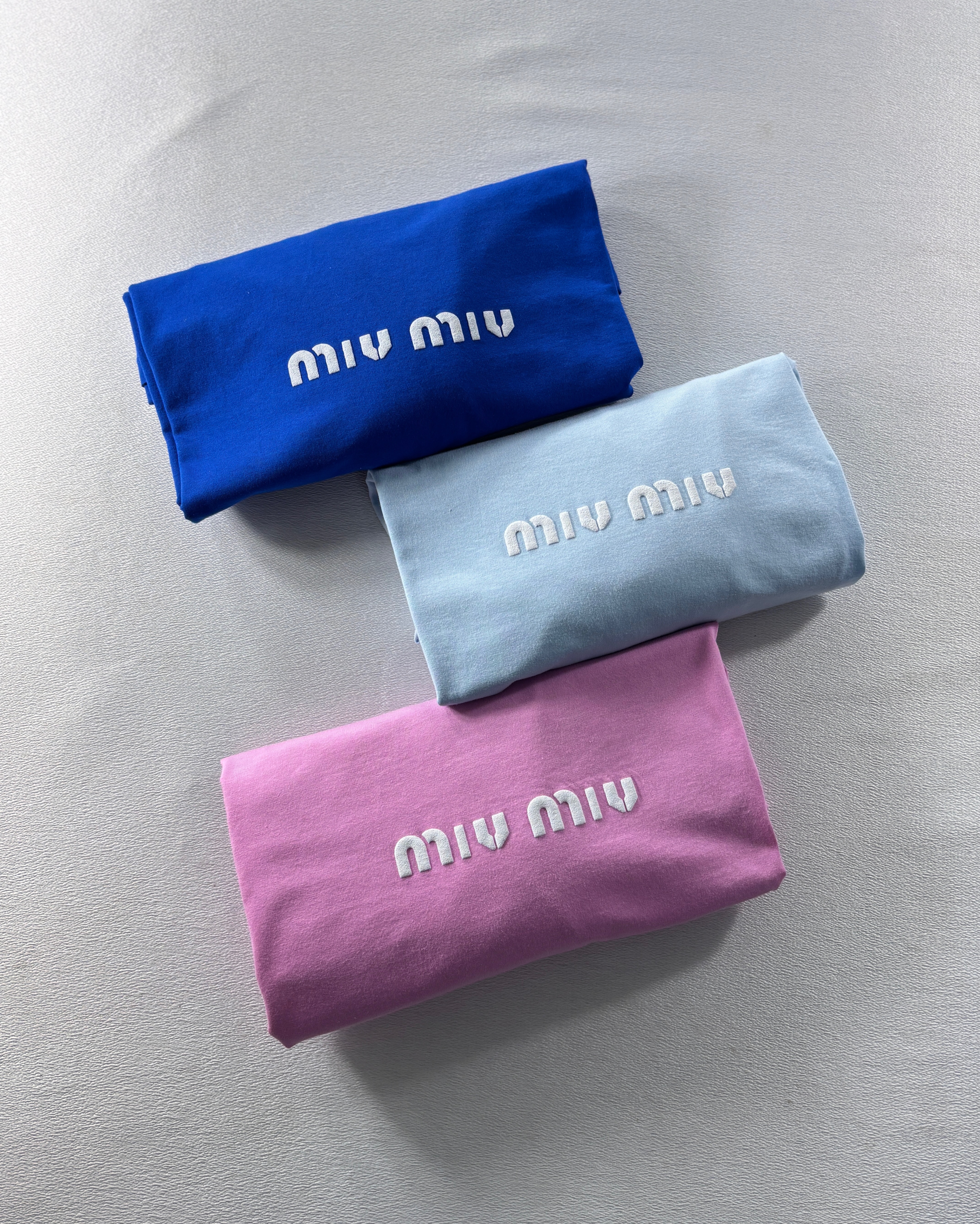 تیشرت باکسی miu miu